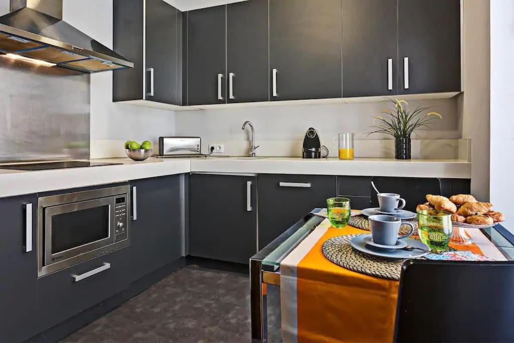 Spacious Luxury 1Br In Centro! S.An Madrid Exterior photo